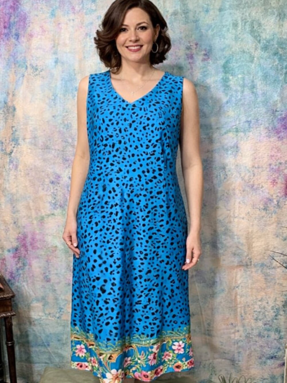 📌Sag Harbor Soft Flowing Animal, Antelopes & Flower Print Midi Dress
